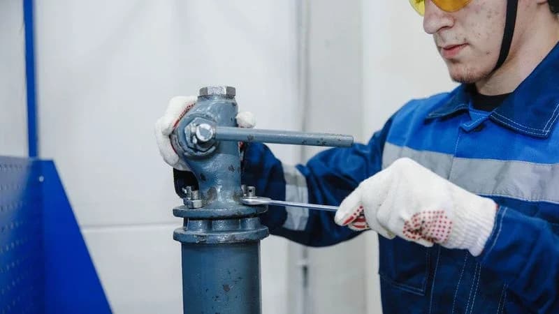 Ямал делает ставку на кадры: депутаты обсудили развитие среднего профобразования в регионе